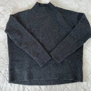 Uniqlo Sweater